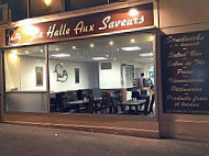 Halle Aux Saveurs Has inside