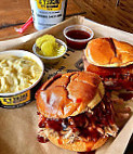 Dickey's Barbecue Pit food