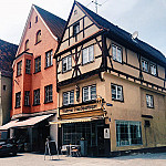 Standhartinger Bäckerei outside