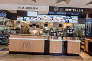 McDONALD's RESTAURANT MPM Gastrosystem GmbH inside