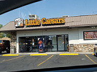 Little Caesars Pizza outside