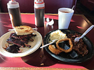 Hickory Hut Bbq food