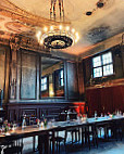 Clärchens Ballhaus food