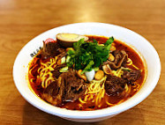 Hey Noodles Hēi Xiǎo Miàn food