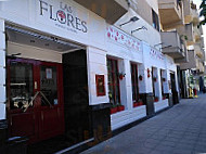 Las Flores, Restobar Cordobes outside