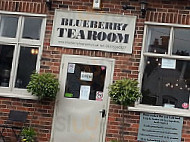 Blueberry Tearoom outside