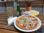 Pizzeria Pepé food