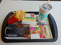 McDonald`s inside