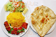 Tandoori Mahal food