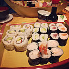 Tomo Sushi food