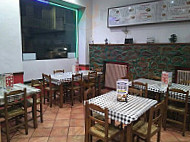 King Doner Kebab Pizzeria inside