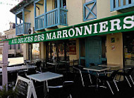 Aux Delices Des Marronniers inside