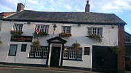 The Volunteer Inn outside