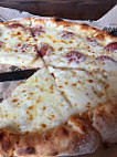 Woodgrain Pizzeria food