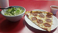 Niki's Pizza food