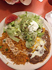 Los Compadres Mexican Grill food