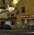 Le Bar Du Coin outside