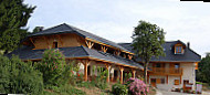 La ferme de Ferrieres outside