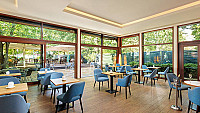 Parkcafé inside