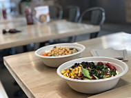 Freshii food