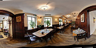 Hacker-Pschorr Wirtshaus im alten Augustiner Kloster food