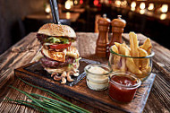 Australian Bar and Kitchen food