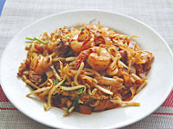 Fried Kuey Teow Xin Jing inside