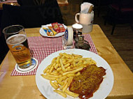 Sendlinger Wirtshaus am Sendlinger Tor Platz food