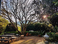 Mt Kembla Village Hotel inside