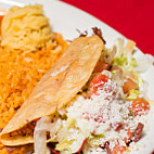 El Tapatio Mexican Cantina food