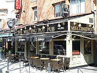 The Melting Pot Pub inside