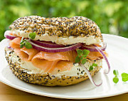 Bagel Zee food