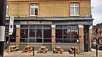 The Three Johns outside