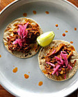 La Taqueria Pinche Taco Shop food