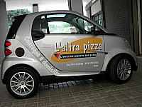 L'altra Pizza outside