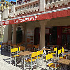 Crêperie La Complète inside