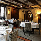 Tells Hohle Gasse Restaurant & Steakhouse food