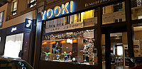 Yooki Sushi inside