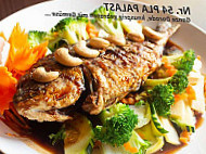 BB Thai Palast food