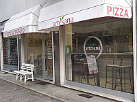 Pizzeria Artesana inside