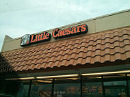 Little Caesars Pizza outside