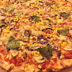 Pizza Letna food