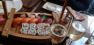 44 Sushi food