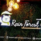 Rain Forest Cafe Pattaya Beer Garden inside