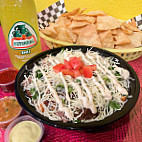 Gonzos Tacos food