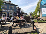 Sizzling Pub food