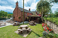 Bucks Head Inn inside