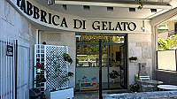 La Fabbrica Di Gelato outside