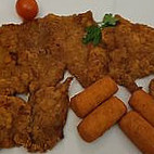 Schnitzelhus food