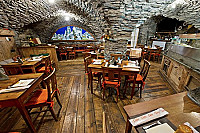 Locanda Cervino inside